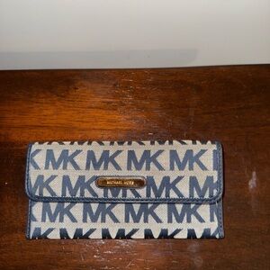 Michael Kors Black and Tan Wallet